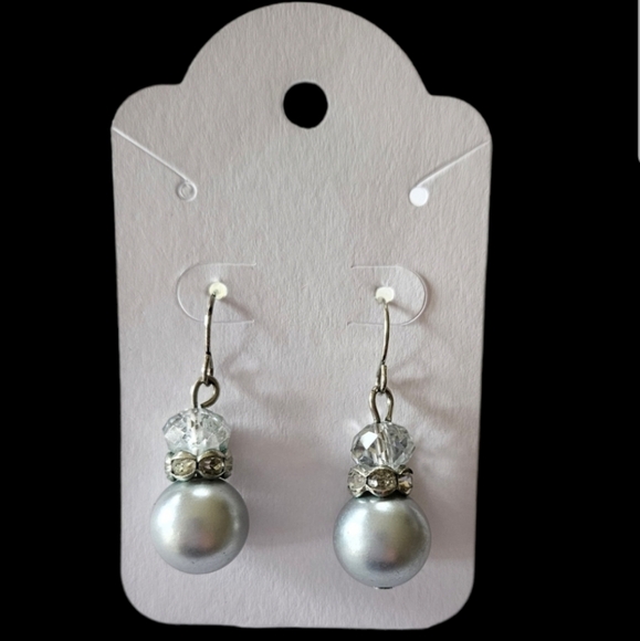 Contemporary Pierced Dangle Earrings Lot of 10 Faux Pearl, Faceted Glass, Beaded - Picture 2 of 11